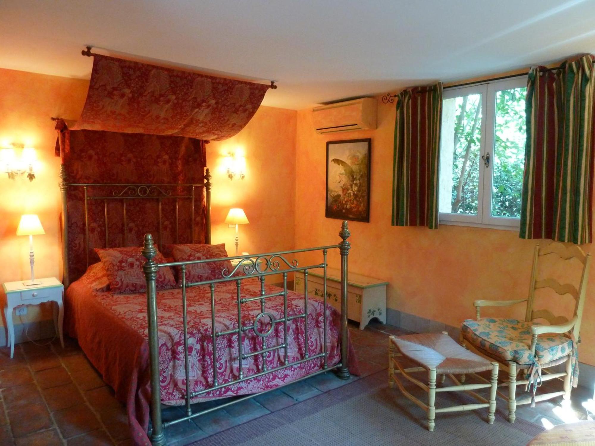 Mas De La Chapelle Hotel Arles Buitenkant foto